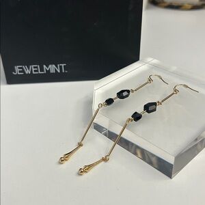 Jewelmint Black and Gold Drop Dangle Earrings